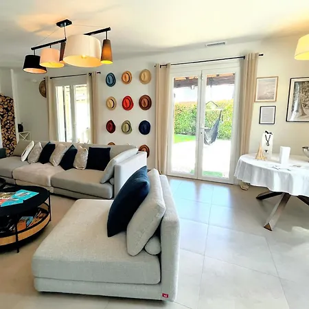La P.dwelling Luxury House ヴィラ