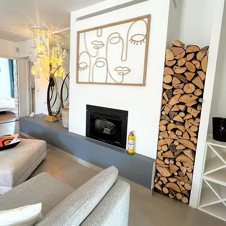 La P.dwelling Luxury House ヴィラ