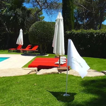Villa La P.dwelling Luxury House