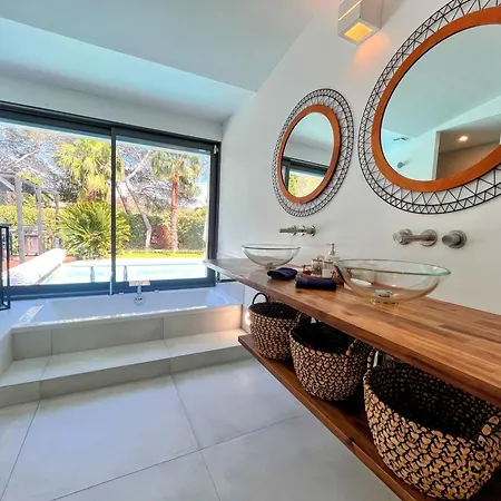 Villa La P.dwelling Luxury House Saint-Raphael (Var)