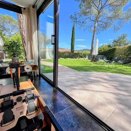 Vila La P.dwelling Luxury House *